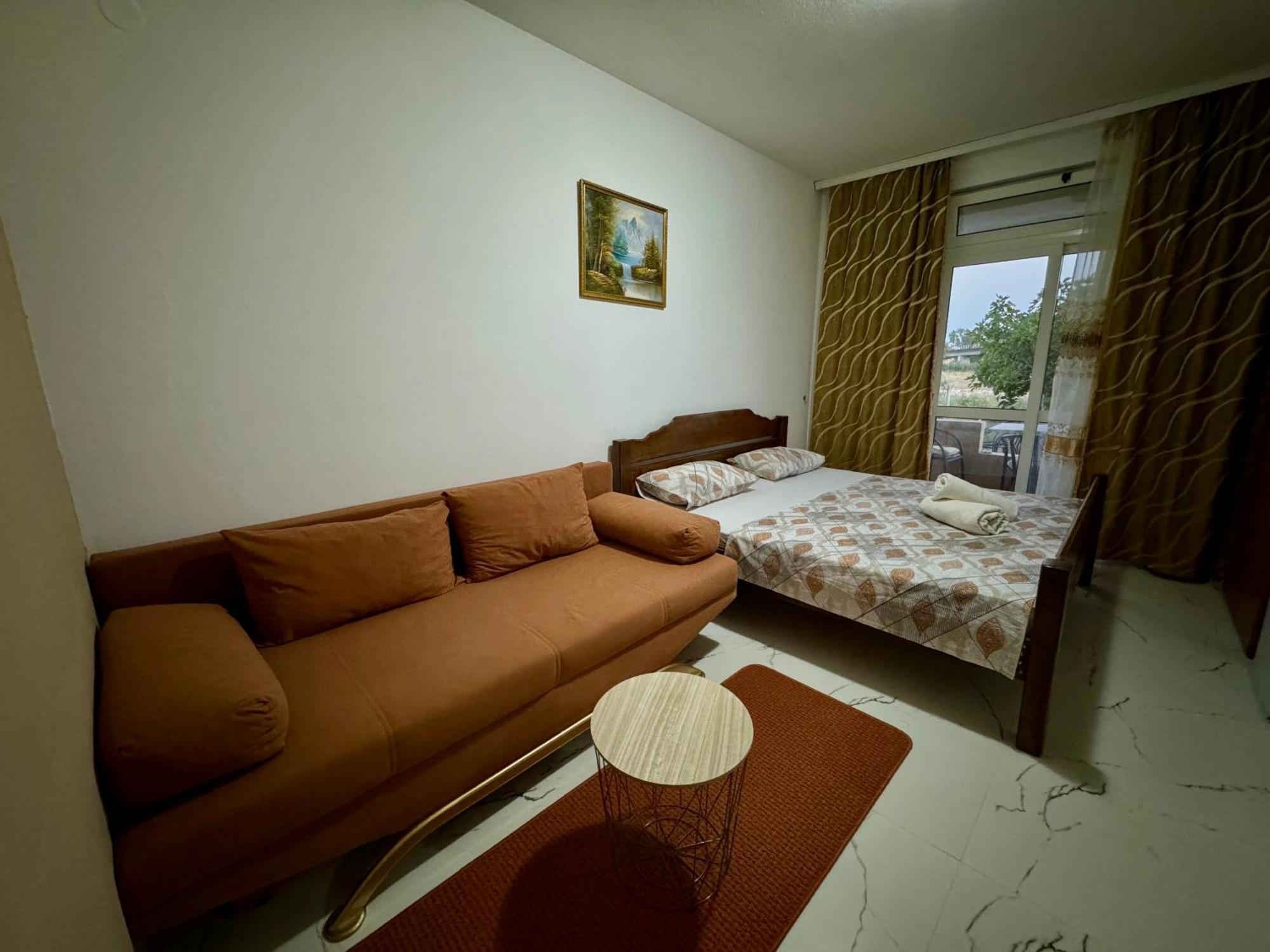 Apartments Cobi Ulcinj Room photo