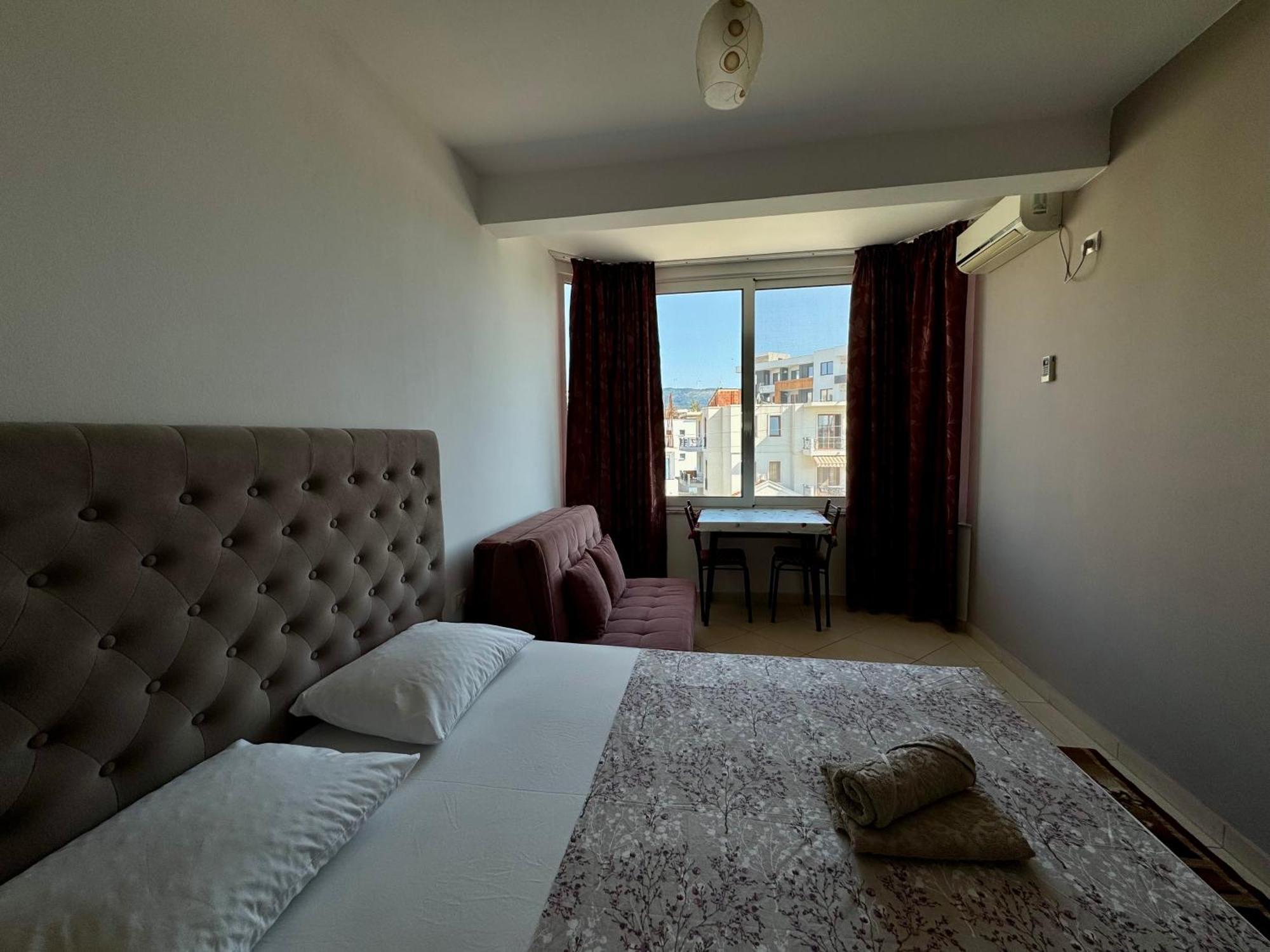 Apartments Cobi Ulcinj Room photo