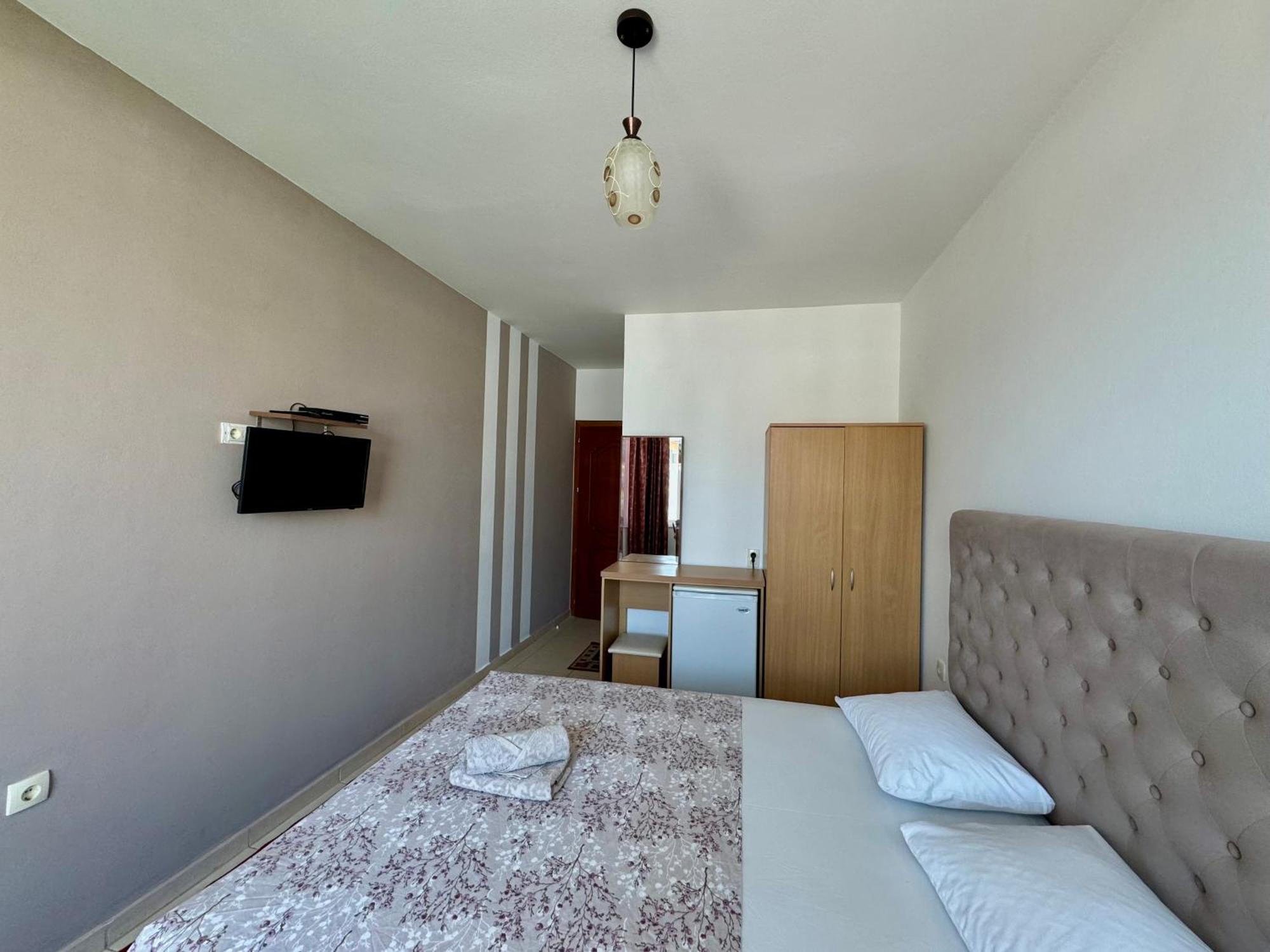 Apartments Cobi Ulcinj Room photo