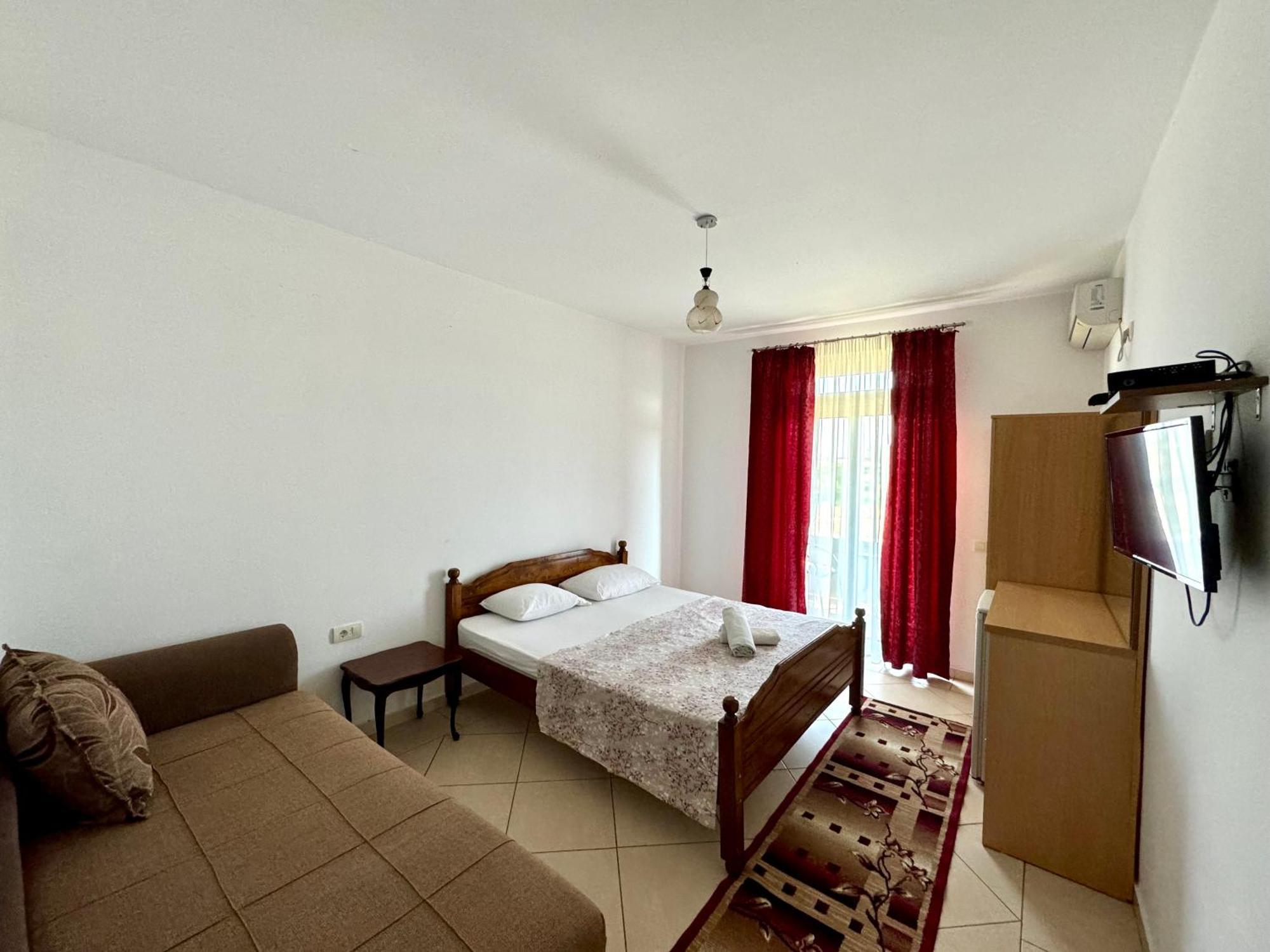 Apartments Cobi Ulcinj Room photo